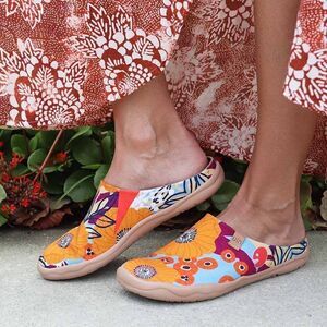 UIN Women's Mules Comfort Shoes Casual Slip Ons (Marigolds Slipper)
